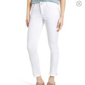 Wit and Wisdom white ankle skimmer denim jeans